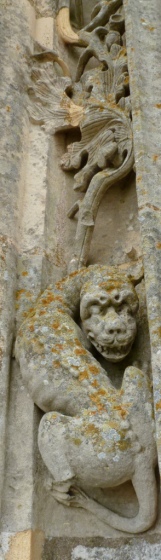 demons, chartres